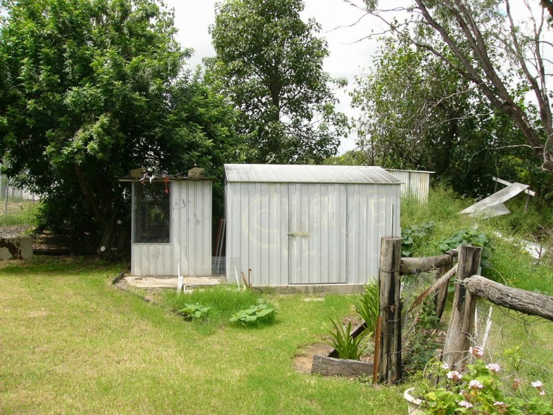 19 Dawson Street, Taroom QLD 4420