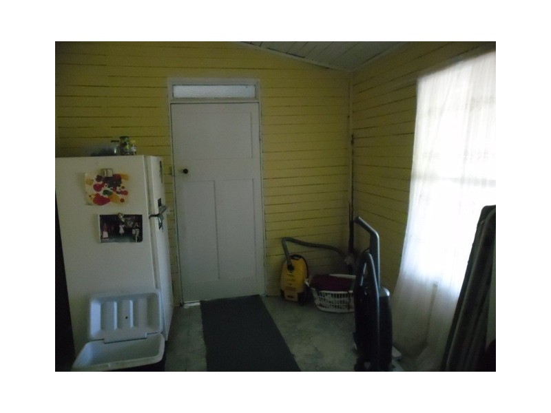 2 Lockyer Street, Drillham QLD 4424