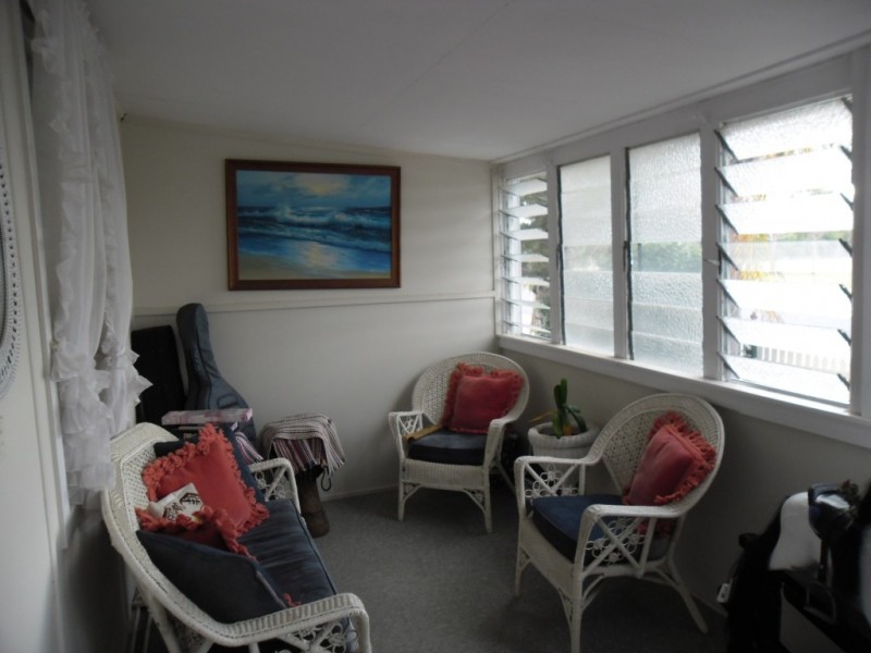 12 Edith Street, Miles QLD 4415