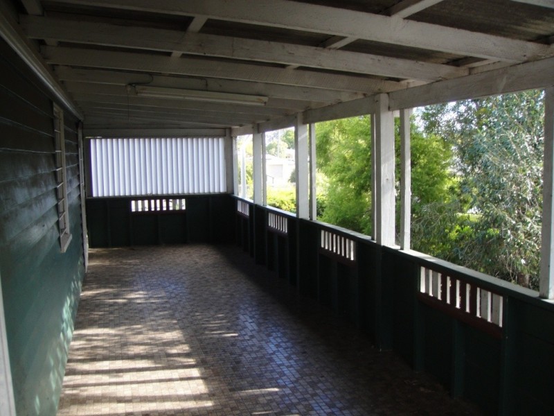 31 Bunya Street, Dalby QLD 4405