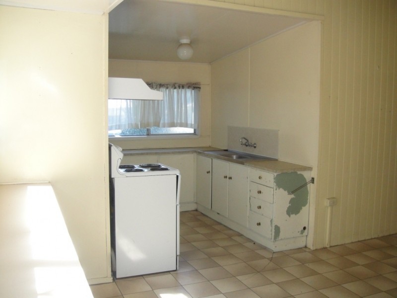 31 Bunya Street, Dalby QLD 4405