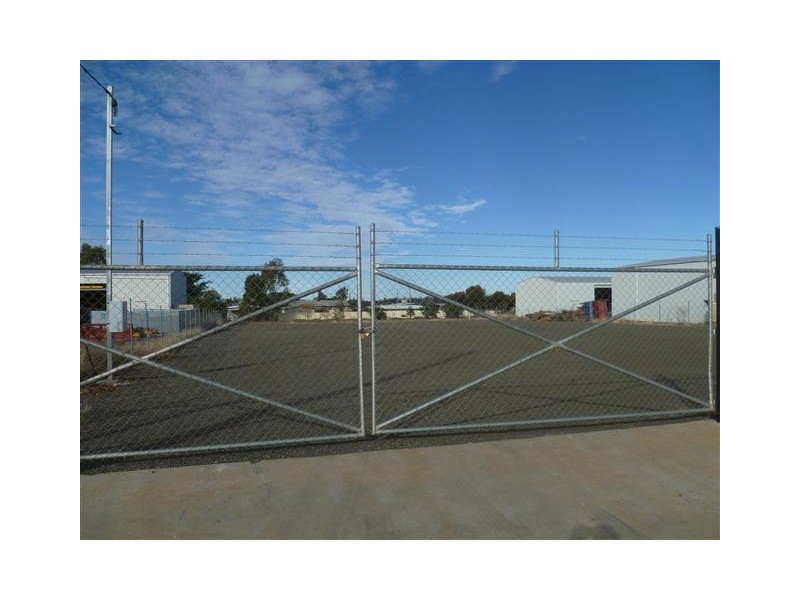 68-70 SPENCER STREET, Roma QLD 4455