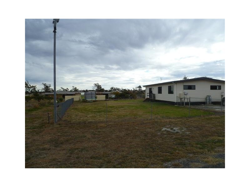 184 BOURNE DRIVE, Roma QLD 4455