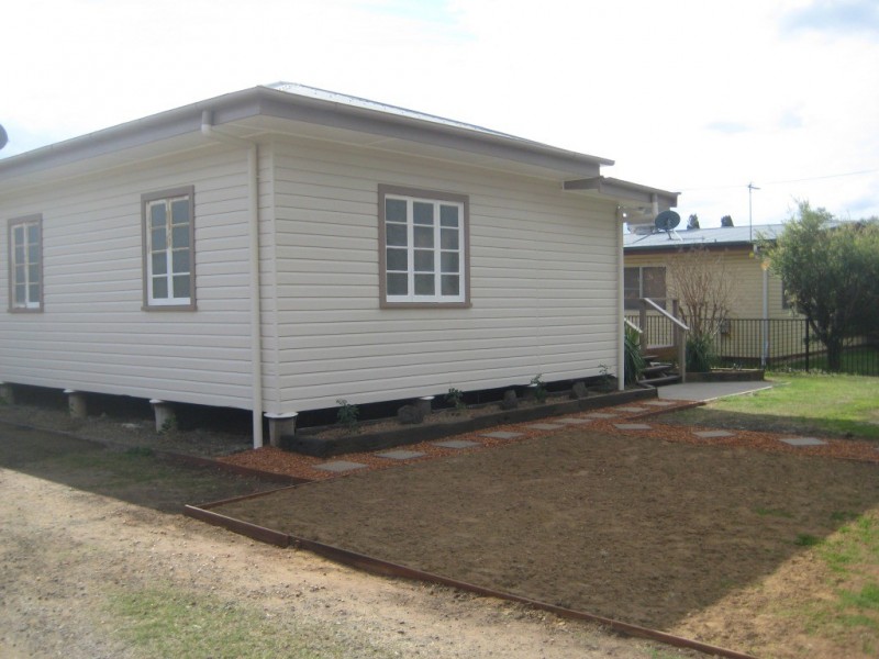 28 Garrow Street, Dalby QLD 4405