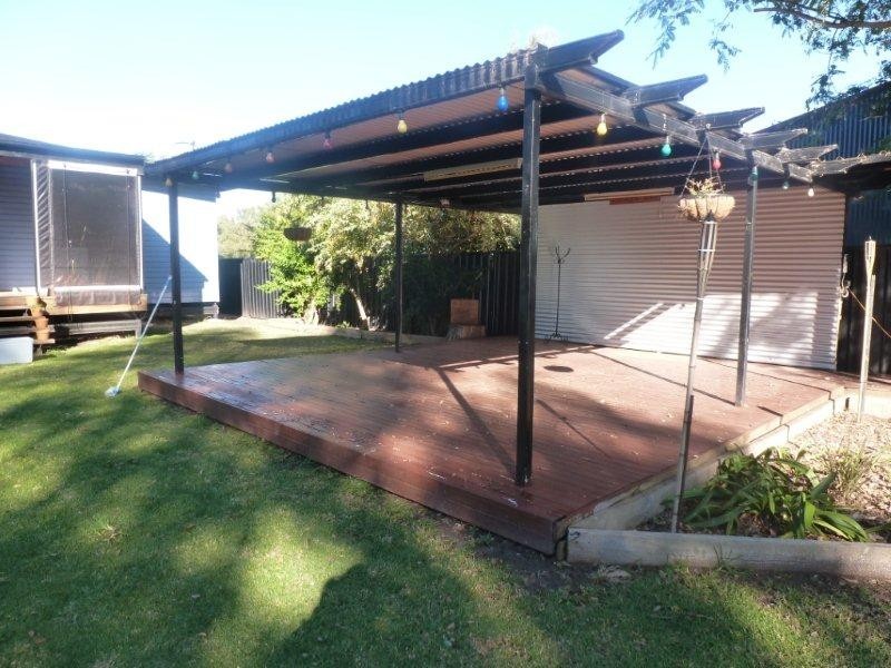 29 CHARLES ST, Surat QLD 4417