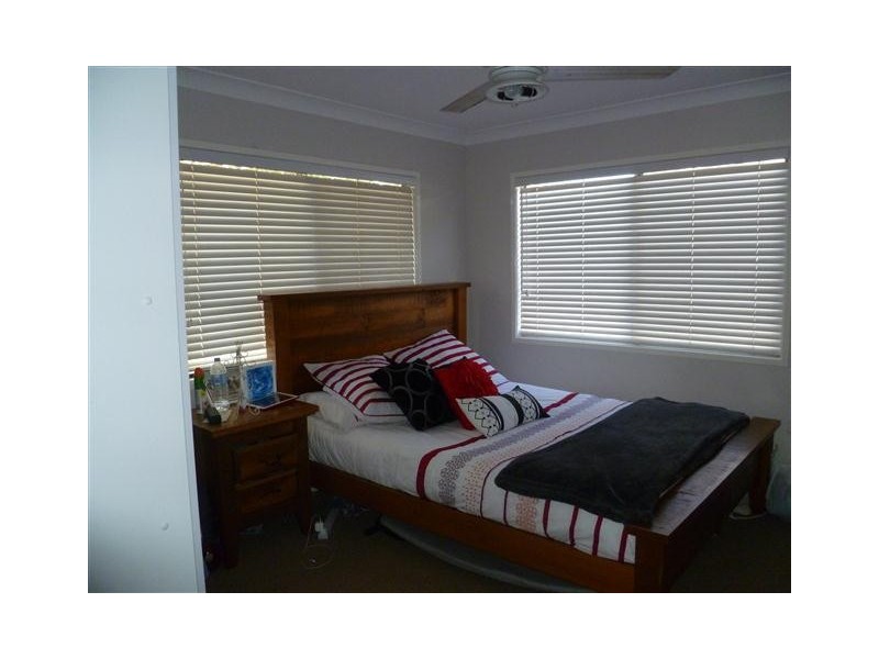 9 Charles Street, Roma QLD 4455