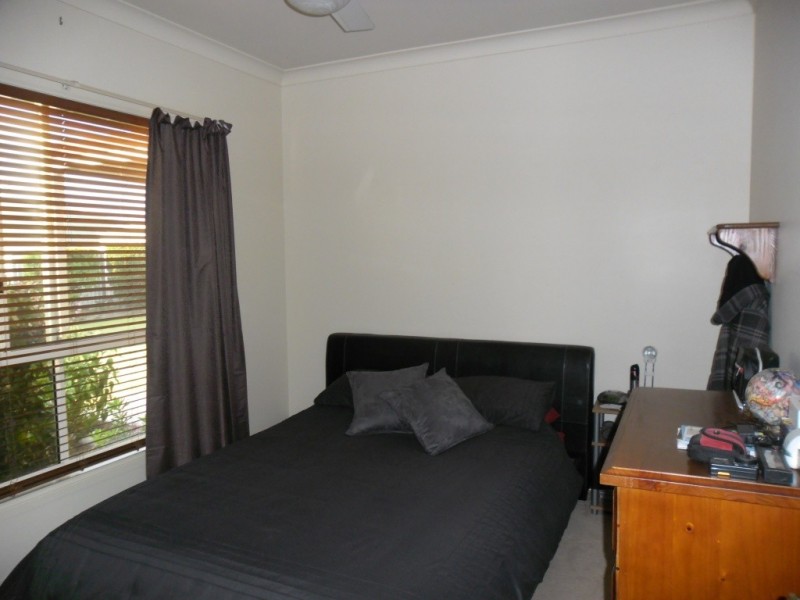 5 LAWTON PLACE, Miles QLD 4415