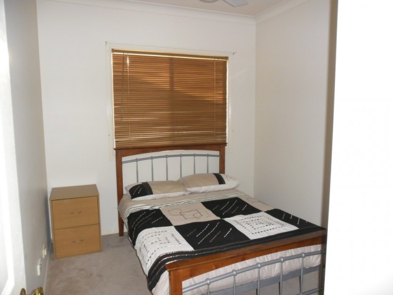 5 LAWTON PLACE, Miles QLD 4415