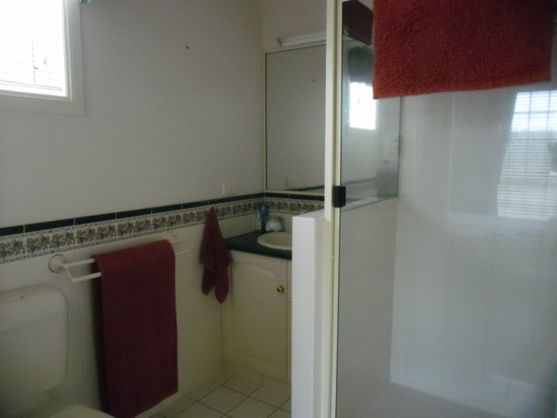 5 LAWTON PLACE, Miles QLD 4415