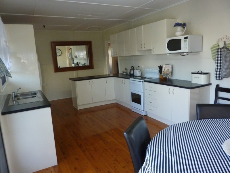 56 MCNULTY STREET, Miles QLD 4415