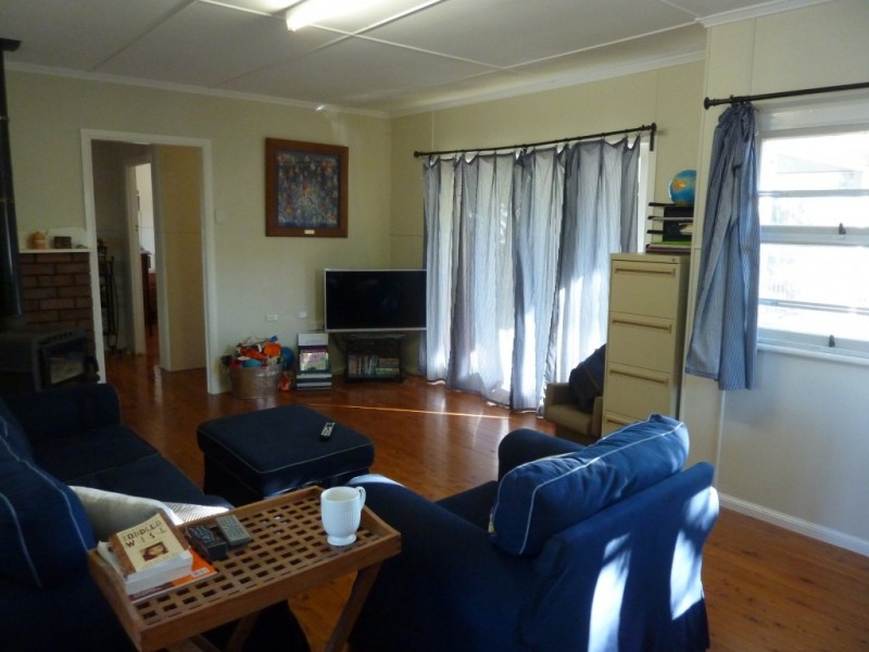 56 MCNULTY STREET, Miles QLD 4415