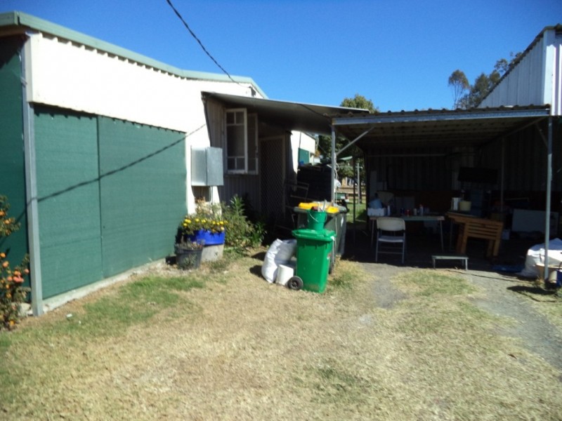 7 Temple Street, Dulacca QLD 4425