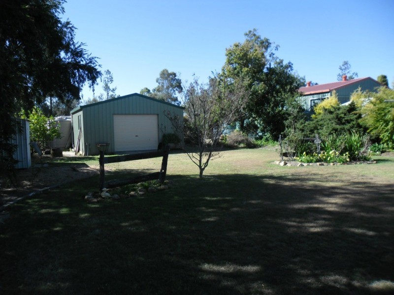 79 Daisy Street, Miles QLD 4415