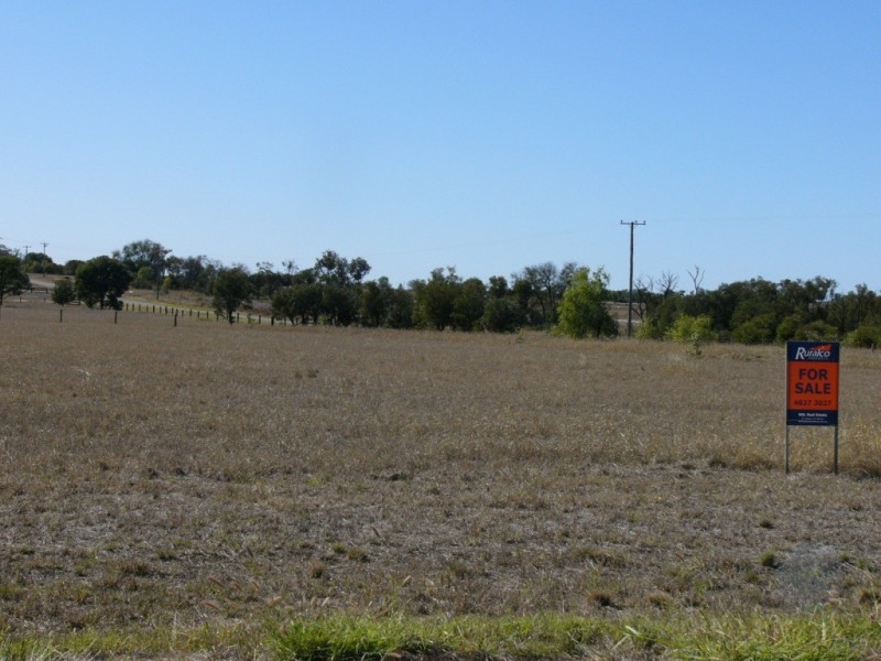 1 Gilbert Drive, Taroom QLD 4420