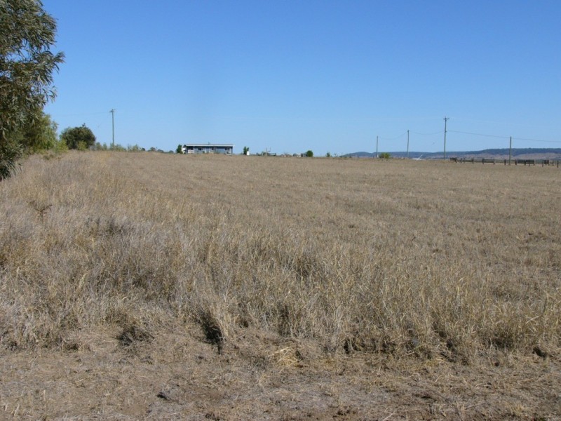 1 Gilbert Drive, Taroom QLD 4420