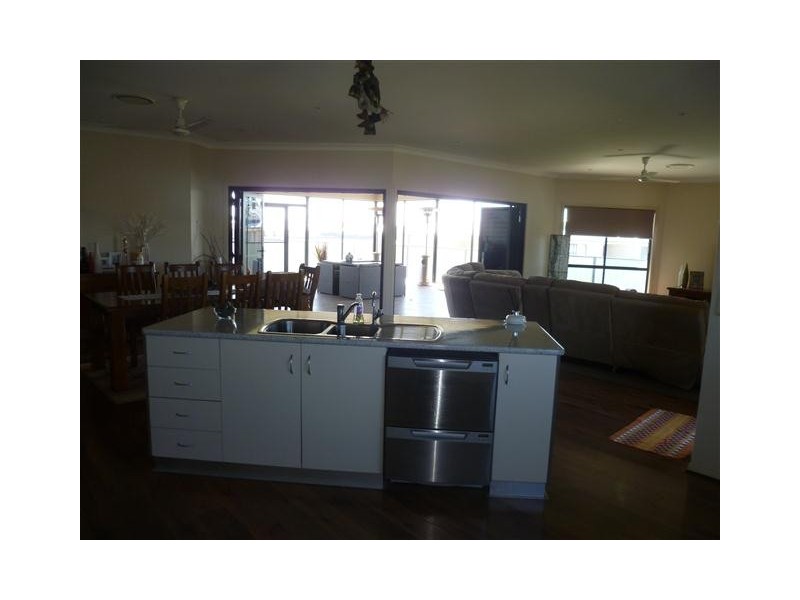 13 Baker-Finch Crescent, Roma QLD 4455