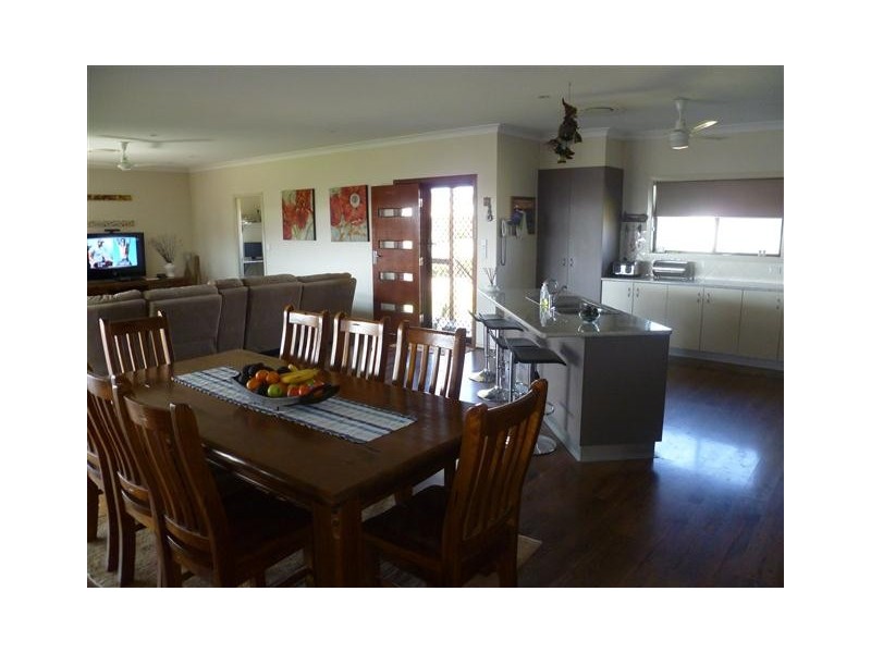 13 Baker-Finch Crescent, Roma QLD 4455