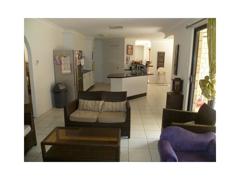 124 BOWEN ST, Roma QLD 4455