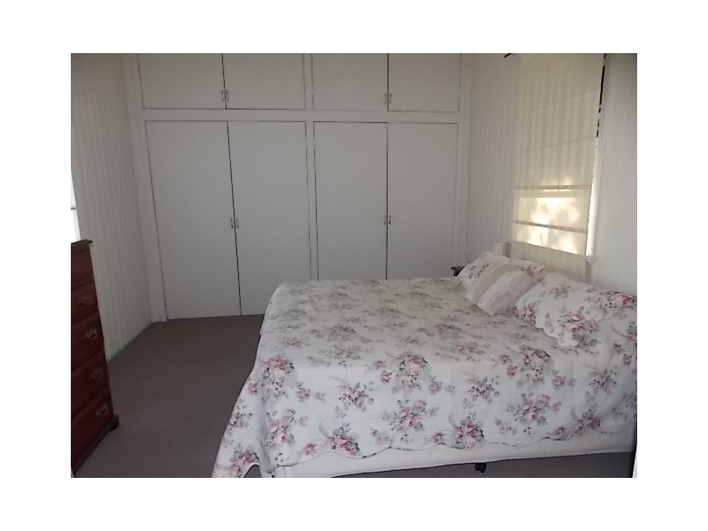 54 SHAMROCK STREET, Blackall QLD 4472