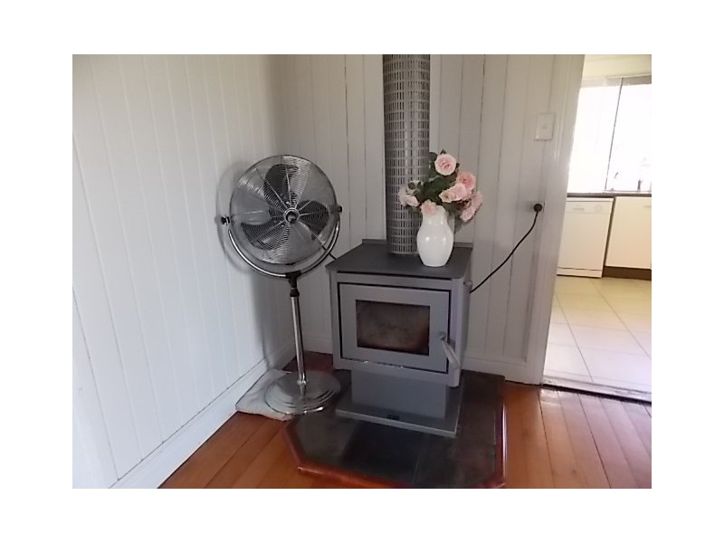 54 SHAMROCK STREET, Blackall QLD 4472