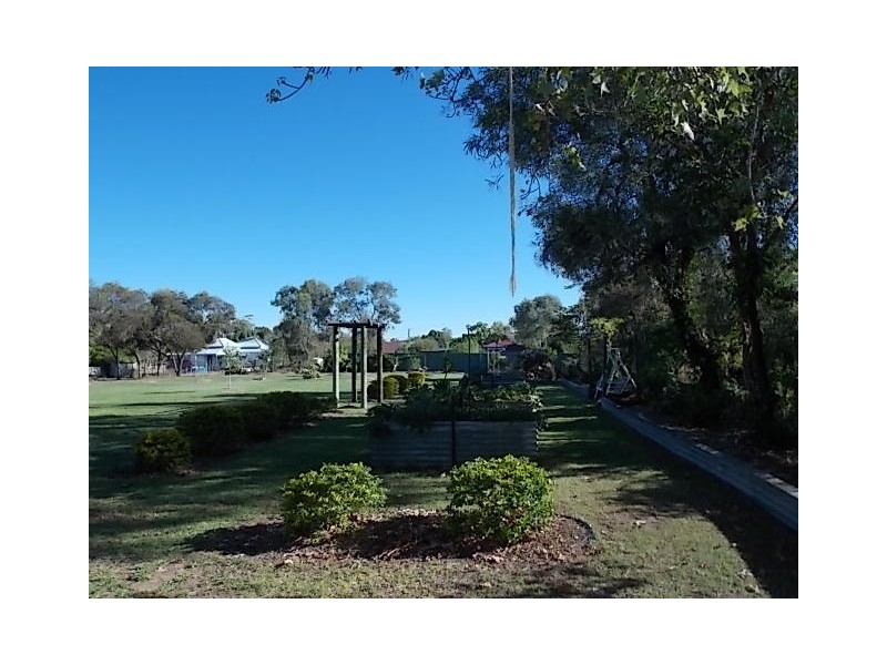 54 SHAMROCK STREET, Blackall QLD 4472