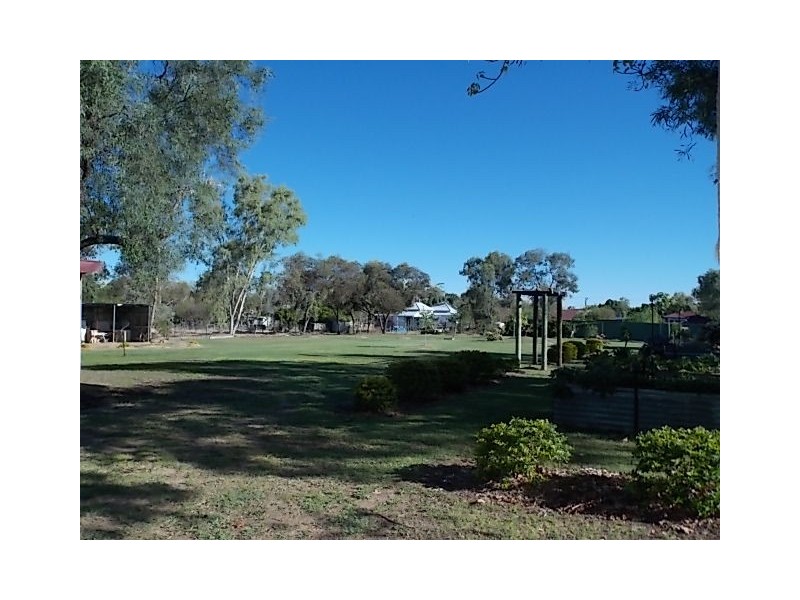 54 SHAMROCK STREET, Blackall QLD 4472