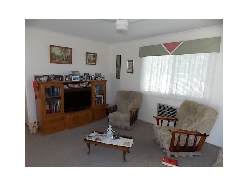 2 ST ALBANS STREET, Blackall QLD 4472