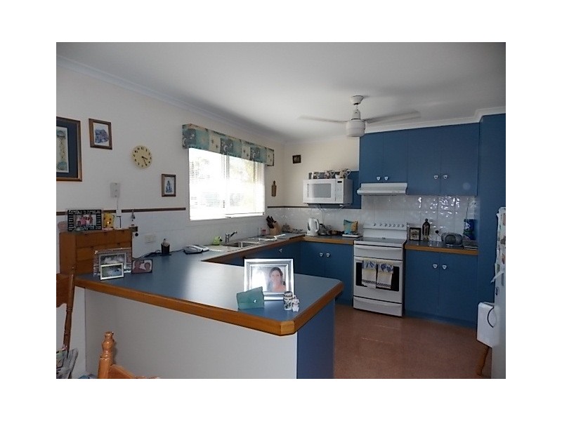 2 ST ALBANS STREET, Blackall QLD 4472