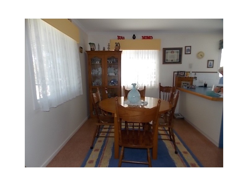 2 ST ALBANS STREET, Blackall QLD 4472