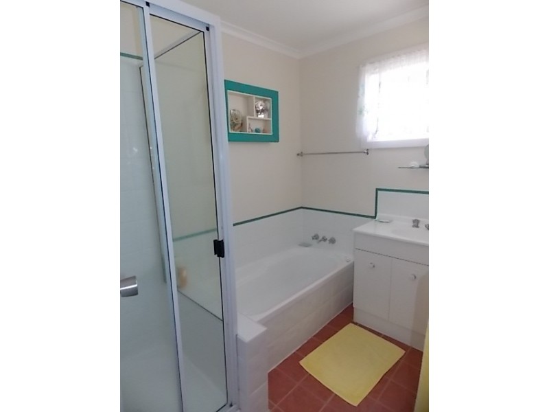 2 ST ALBANS STREET, Blackall QLD 4472