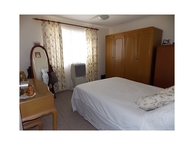 2 ST ALBANS STREET, Blackall QLD 4472