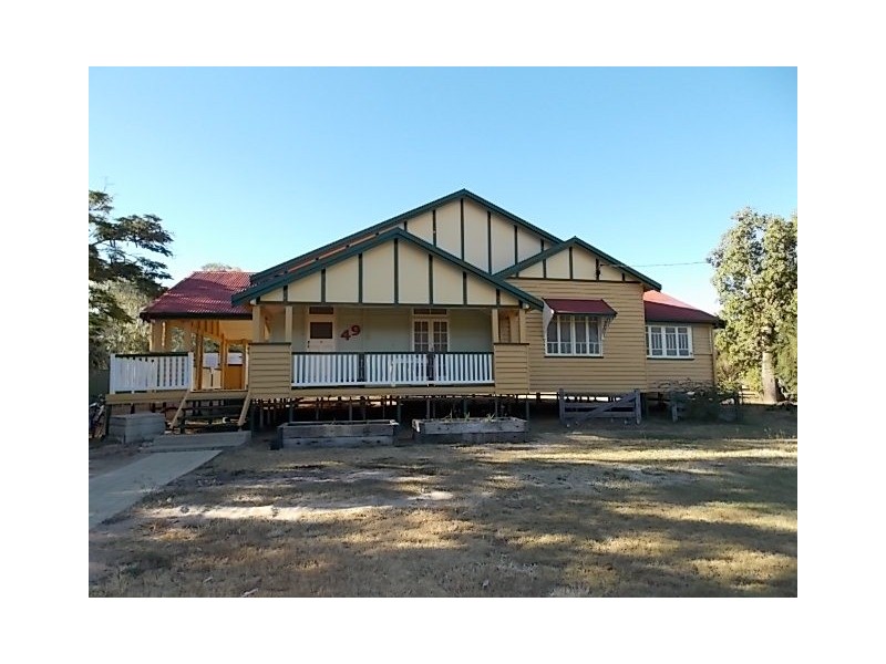 49 GARDEN STREET, Blackall QLD 4472