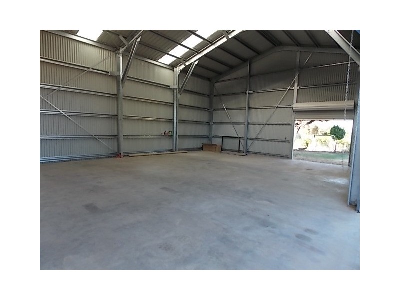 49 GARDEN STREET, Blackall QLD 4472