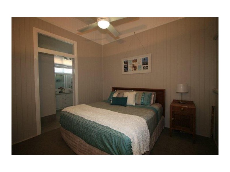 5 FERRIER ST, Roma QLD 4455