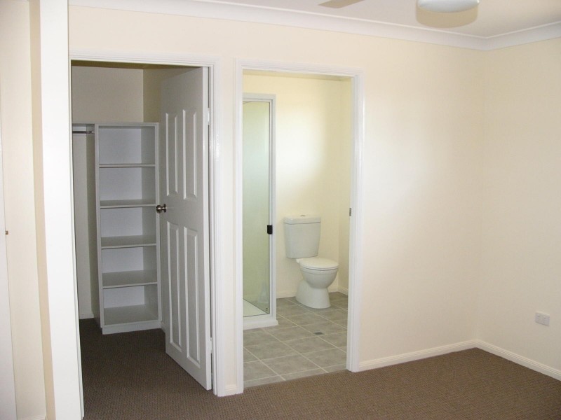 14 Bonner Street, Taroom QLD 4420