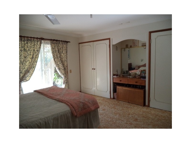 87 Edith Street, Miles QLD 4415