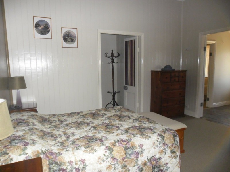 64 MARIAN STREET, Miles QLD 4415