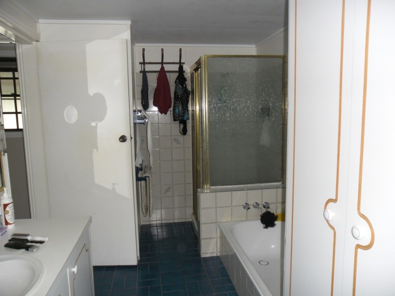 64 MARIAN STREET, Miles QLD 4415