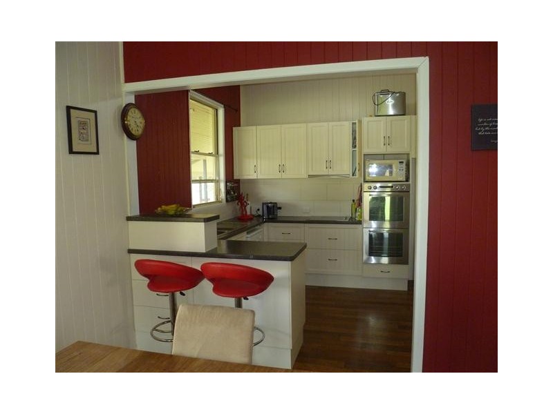 50 BUNGEWOGORAI RD, Roma QLD 4455