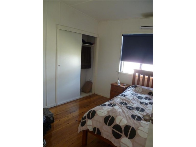 4 Eva Street, Roma QLD 4455