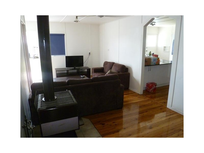 4 Eva Street, Roma QLD 4455