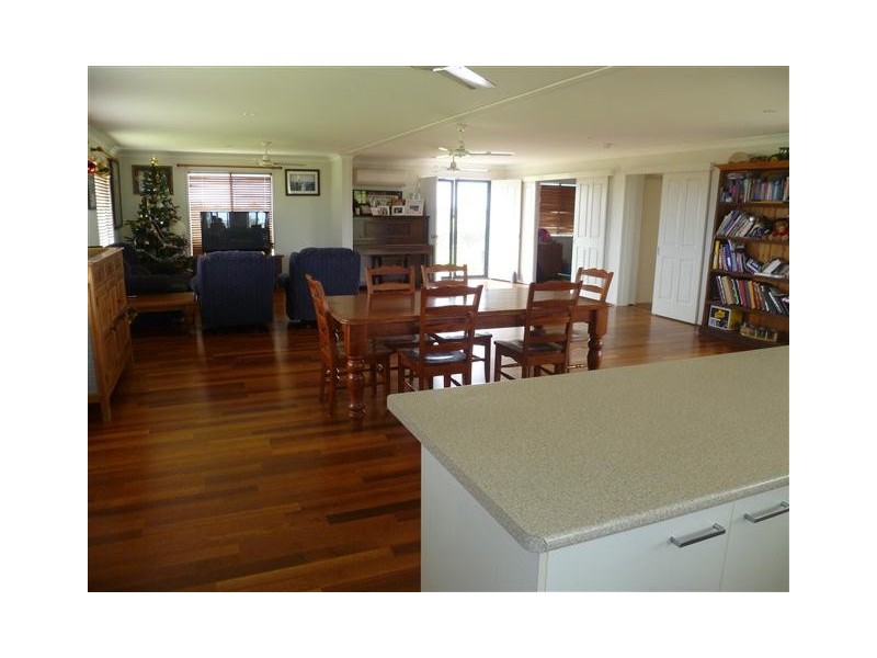 151 WAROOBY LANE, Roma QLD 4455