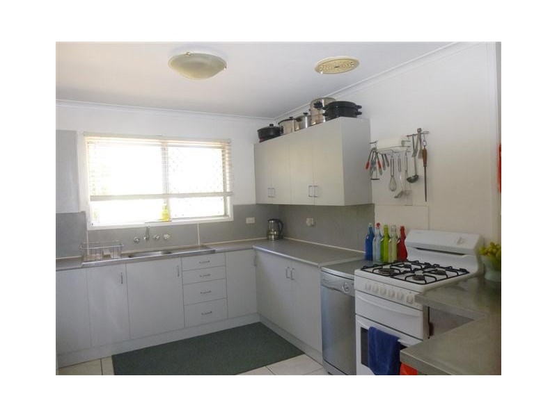 11 Charles Street, St George QLD 4487