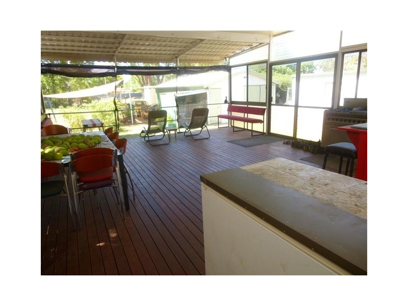 11 Charles Street, St George QLD 4487