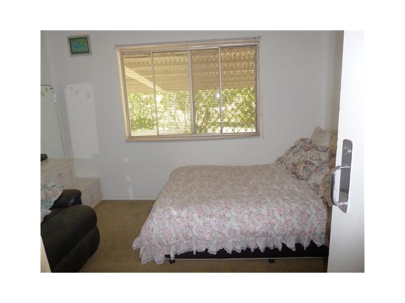 11 Charles Street, St George QLD 4487
