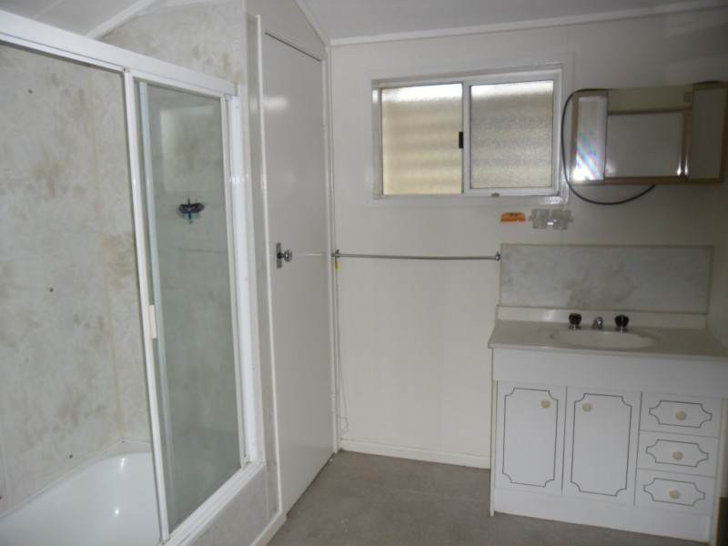 29 WALLEN STREET, Miles QLD 4415