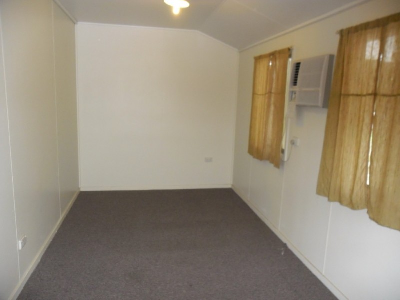 29 WALLEN STREET, Miles QLD 4415