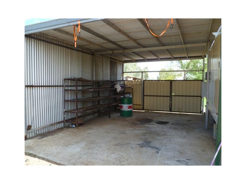 7-9 Watson Street, Roma QLD 4455