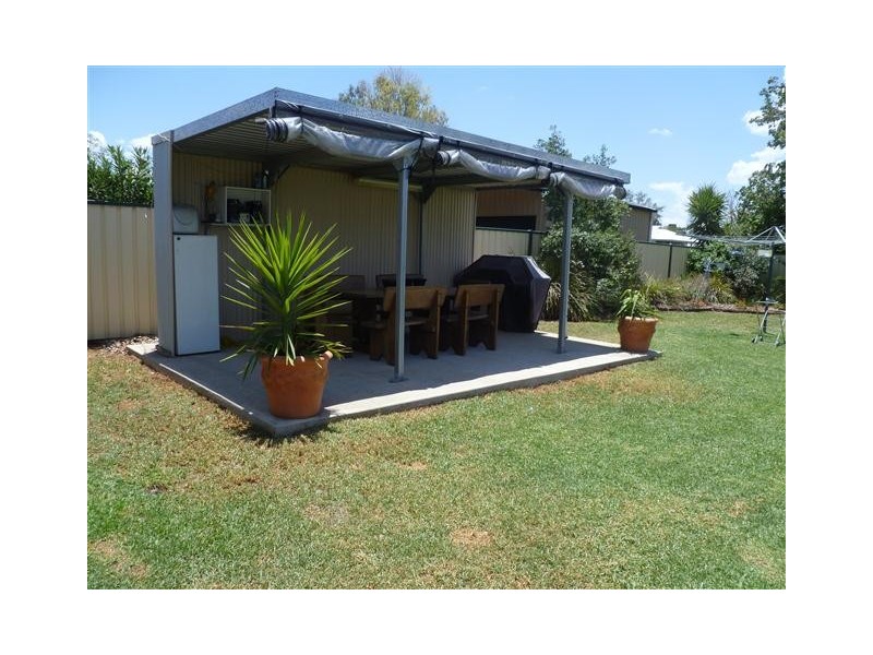 35A BOWEN ST, Roma QLD 4455