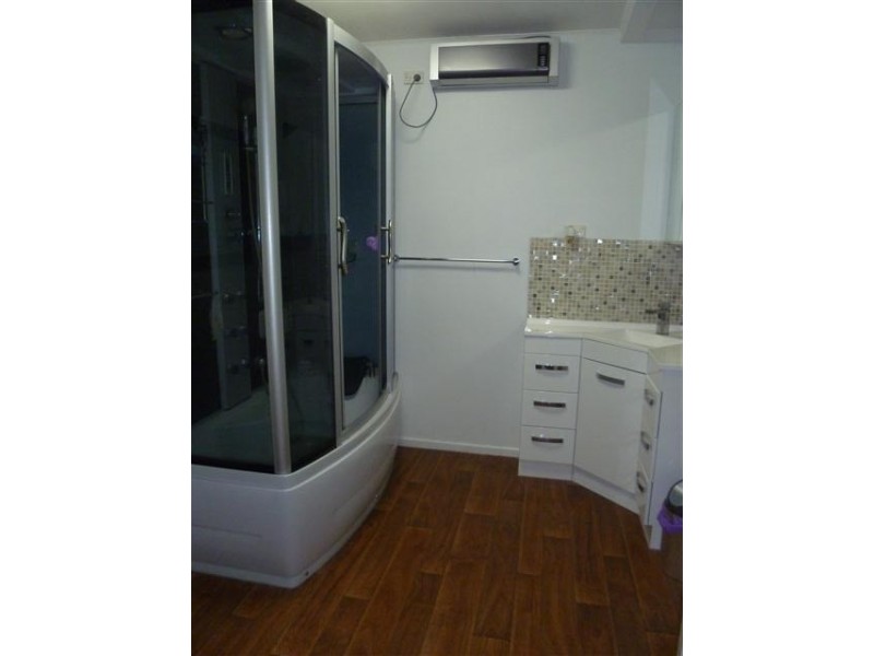 35A BOWEN ST, Roma QLD 4455